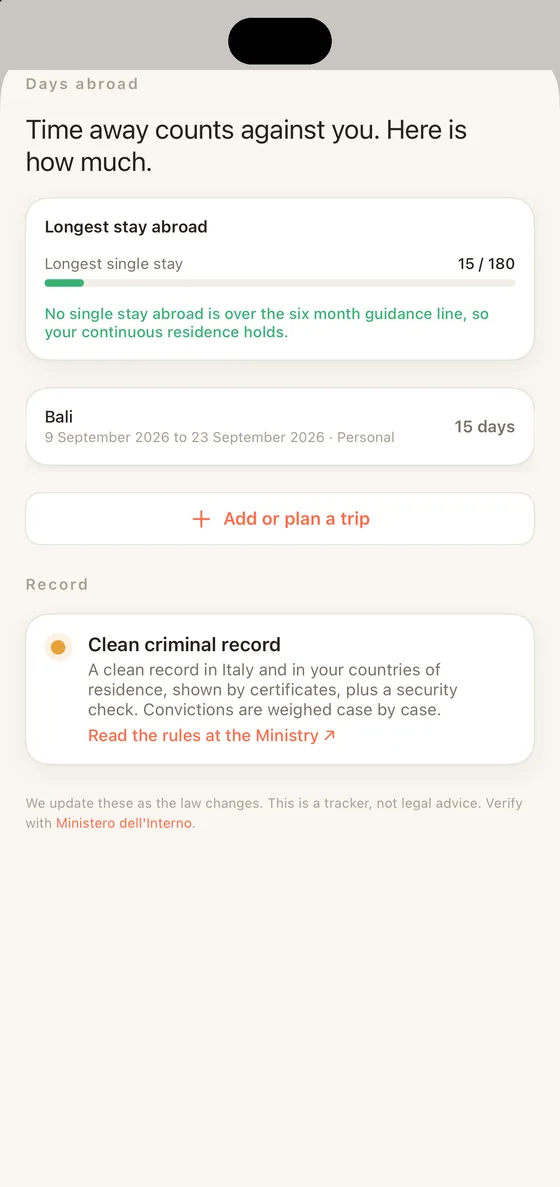 Belong Italy Days abroad on iPhone measuring the longest stay abroad against the six month guidance line